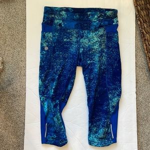 Athleta Cropped Leggings